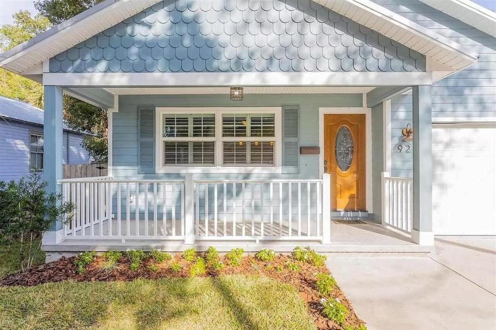 Modern, Upscale, And New Blue Bungalow In The Heart Of Downtown St Augustine เซนต์ออกัสติน ภายนอก รูปภาพ